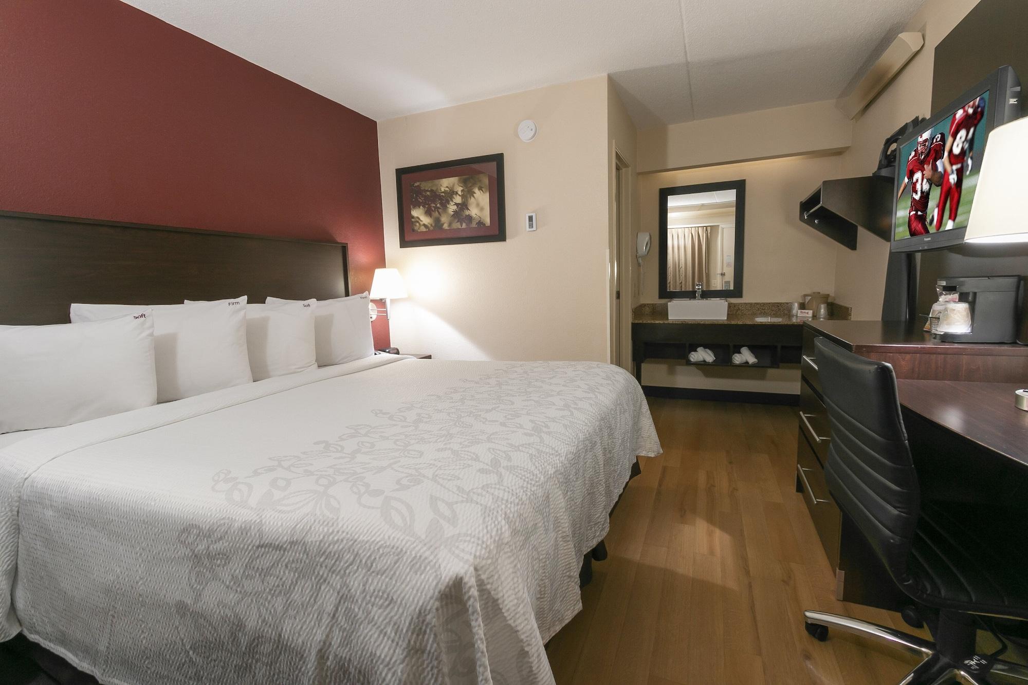 Red Roof Inn Plus+ Washington Dc - Alexandria Bagian luar foto