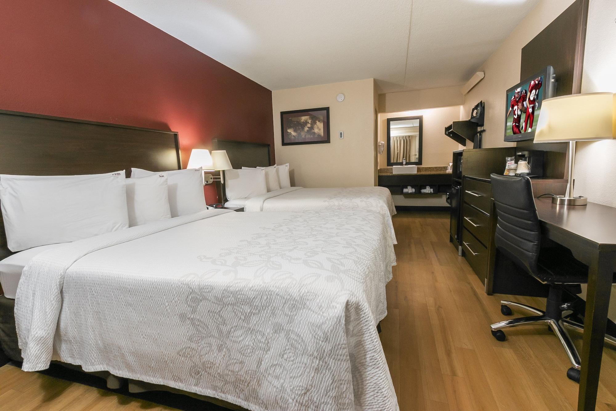 Red Roof Inn Plus+ Washington Dc - Alexandria Bagian luar foto