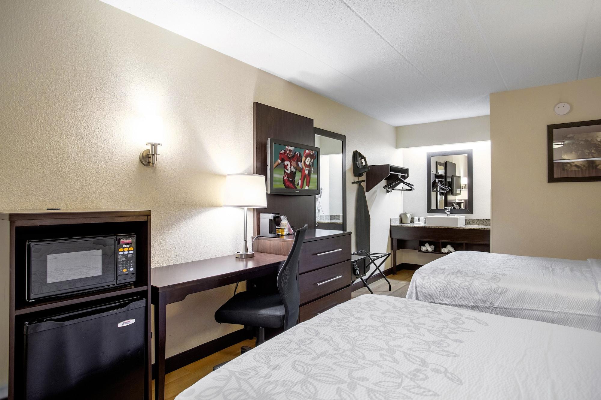 Red Roof Inn Plus+ Washington Dc - Alexandria Bagian luar foto